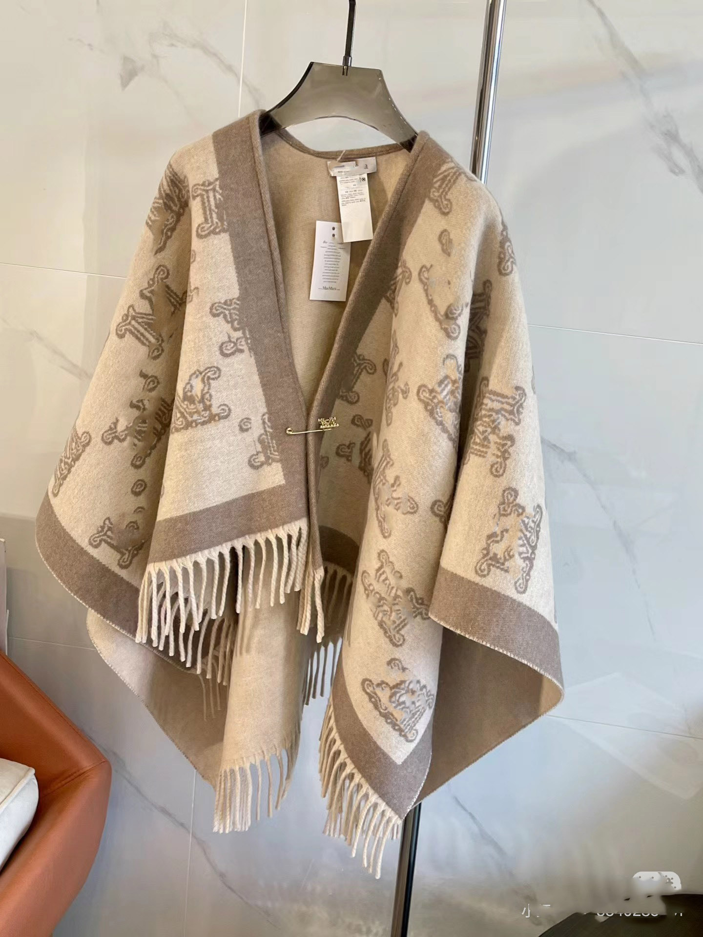 Female Scarves Autumn Winter Women Fashion Batwing Sleeve Coat Plaid Poncho Scarf Shawl 16 styles and colors