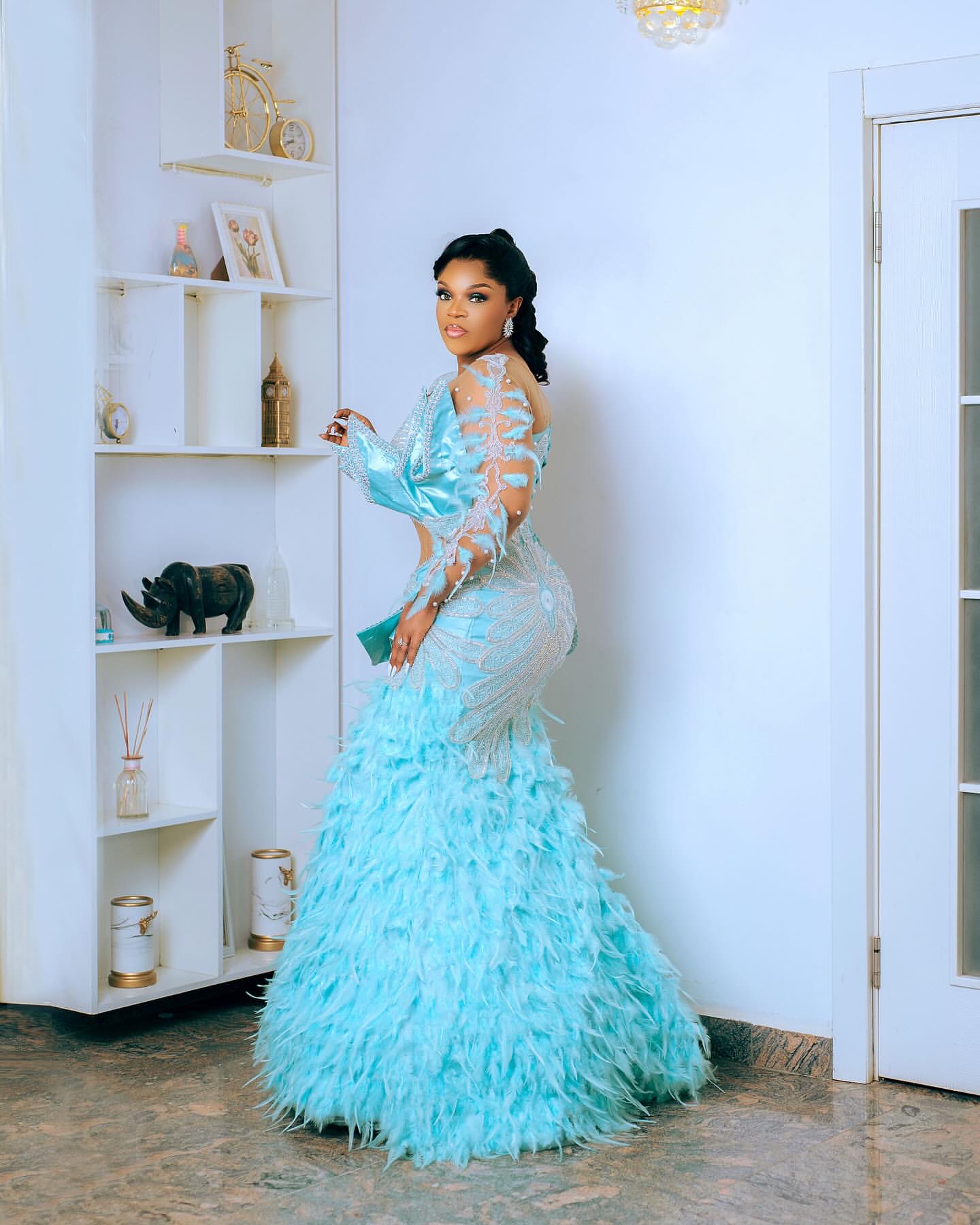 2024 Plus Size Light Sky Blue Mermaid Prom Dress Lacefull Promdress Feathers Crystals Evening Formal Party Second Reception Birthday Engagement Gowns 