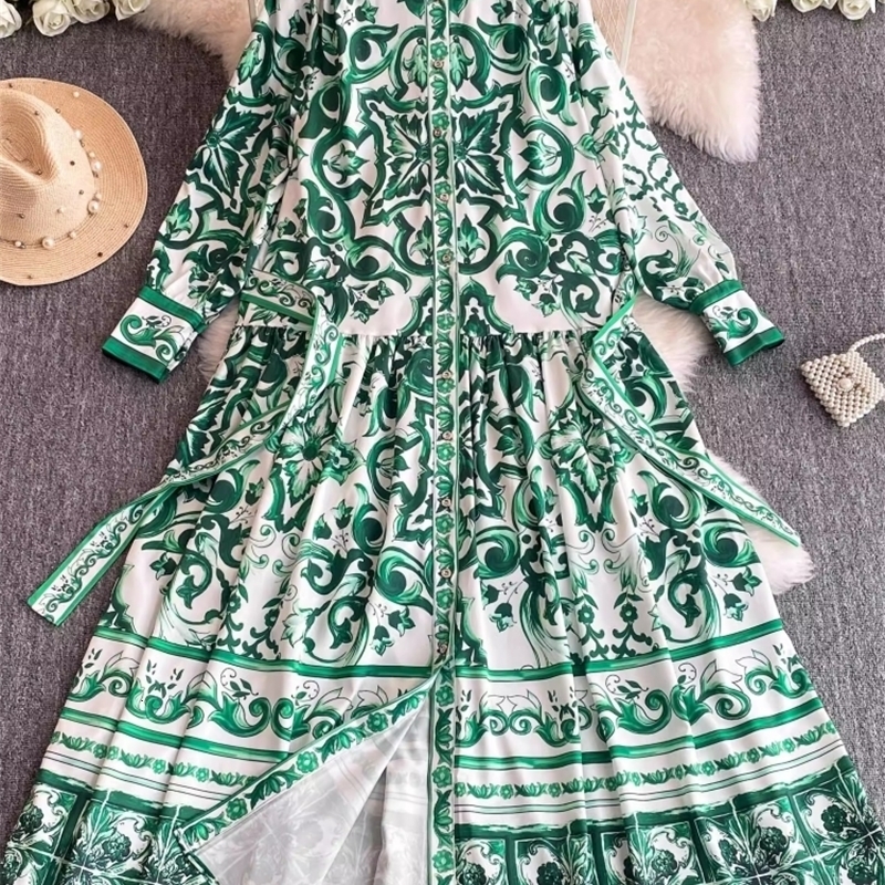 Runway red blue white porcelain printed holiday long skirt for women standing single chest loose lace top with pants vest240810