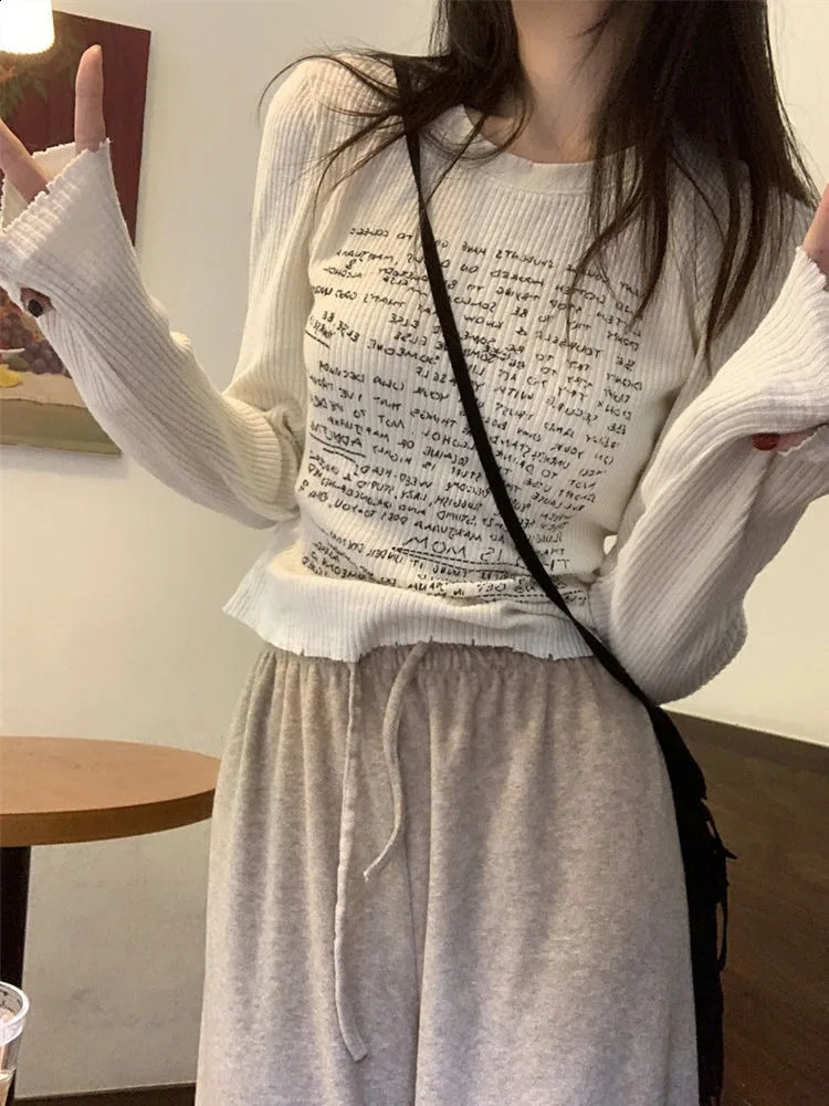 Casual simple letter printed Oneck Tshirt Y2k EGirl long sleeved slim fit summer white bottom top for women 240810