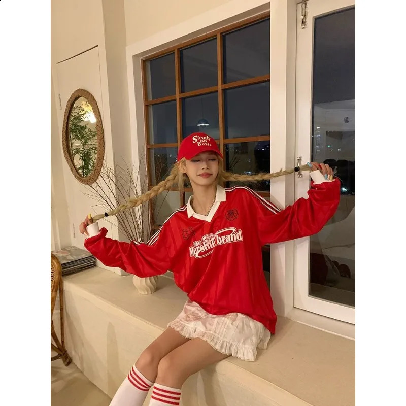 American retro spicy girl red Vneck comparison patch work Jersey Pullover letter printing casual loose long sleeved top 240810