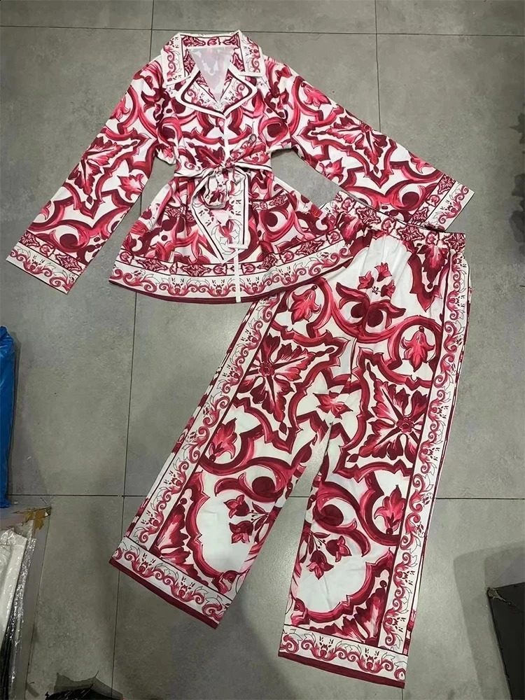 Retro geometric print loose long sleeved shirt two-piece set 2024 autumn womens elastic waist wide leg pants fashion set240810