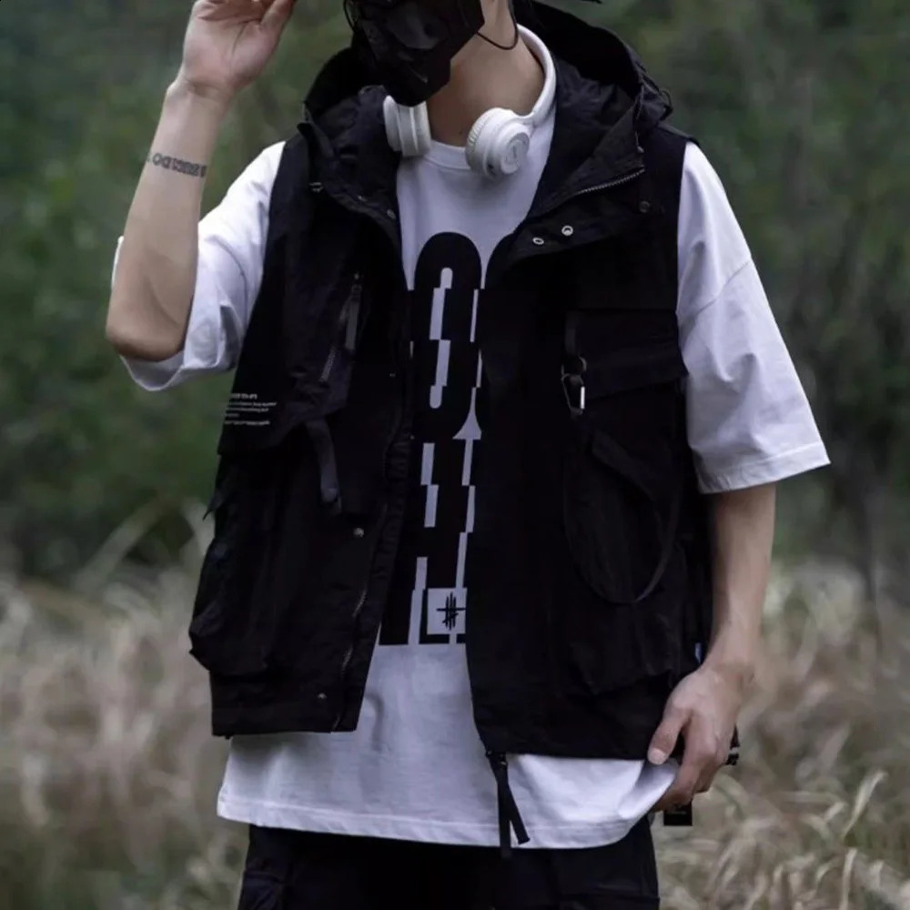 Mens Y2k Hooded Vest Summer Thin American Tactical Functional Couple Vest Waistcoat Jacket Casual Solid Color Workwear Vest 240810