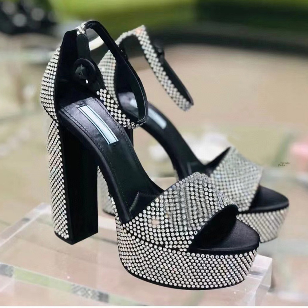 Crystal embellished Ankle-Strap Platform sandals chunky heels Patent leather high heeled block heel sandal luxury designer shoes for women Party dress shoes 35-42