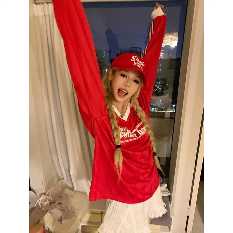 American retro spicy girl red Vneck comparison patch work Jersey Pullover letter printing casual loose long sleeved top 240810