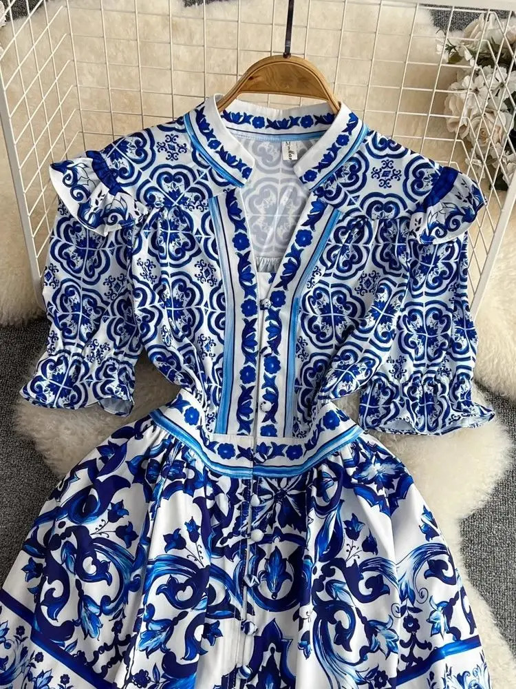 Summer runway red blue and white porcelain dress for women V-neck plaid sleeves ruffled button print beach mini vest240810