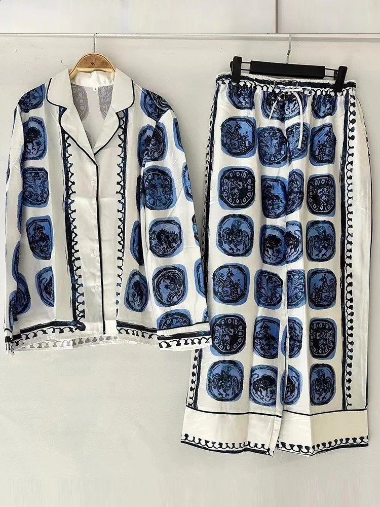 Retro geometric print loose long sleeved shirt two-piece set 2024 autumn womens elastic waist wide leg pants fashion set240810