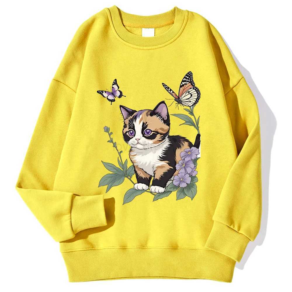 The Cat Is Catching Butterflies In The Flowers Hoodies MenFashion S-XXL Hoodie Casual High Quality Hoody Autumn Casual TopsXJ240812