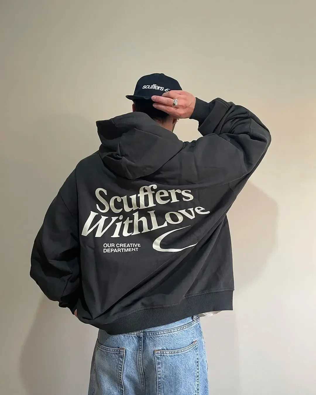 New punk rock Y2k mens hoodie with letter graphics super large hoodie sweater Gothic Harajuku hip-hop loose casual top streetwearW240724