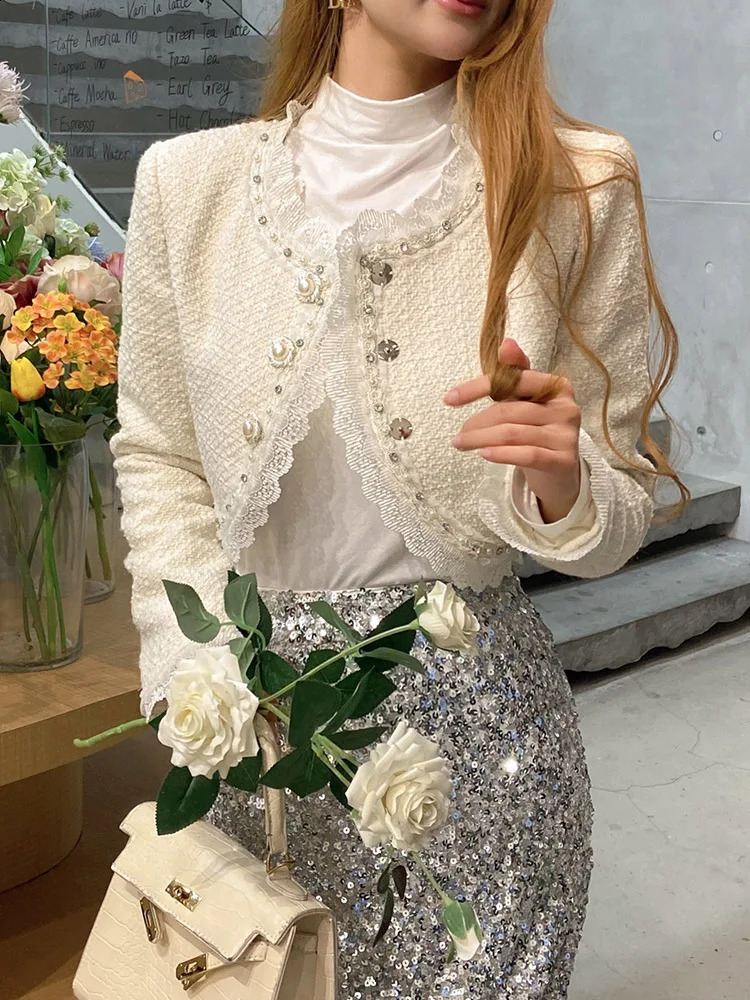 Dabuwawa Tweed Winter Coat Women Edible Tree Fungus Lace Rivet Short Jacket Light Weight Fancy Suiting Christmas DM1COT015 240812