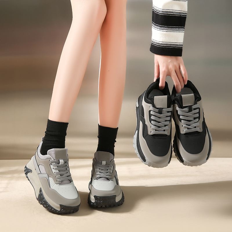 Ddmysports Spring New Thick Sole Dad For Female Students Versatile Matsuke Shoes Elevated Casual Sports CZ Outdoor