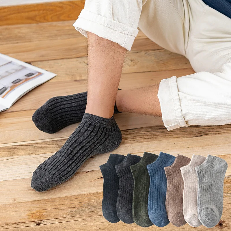 2024 Solid Color Mens SpringSummer Thin Low cut Boat Socks Breathable Short Tube Cotton Socks Invisible Socks 240812