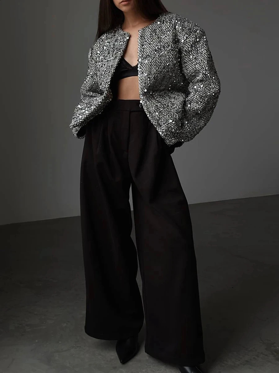 Fashion Silver Sequin Embellishment Round necked Thick Tweed Suit Coat Autumn Fashion Womens Long sleeved Casual Jacket 240812