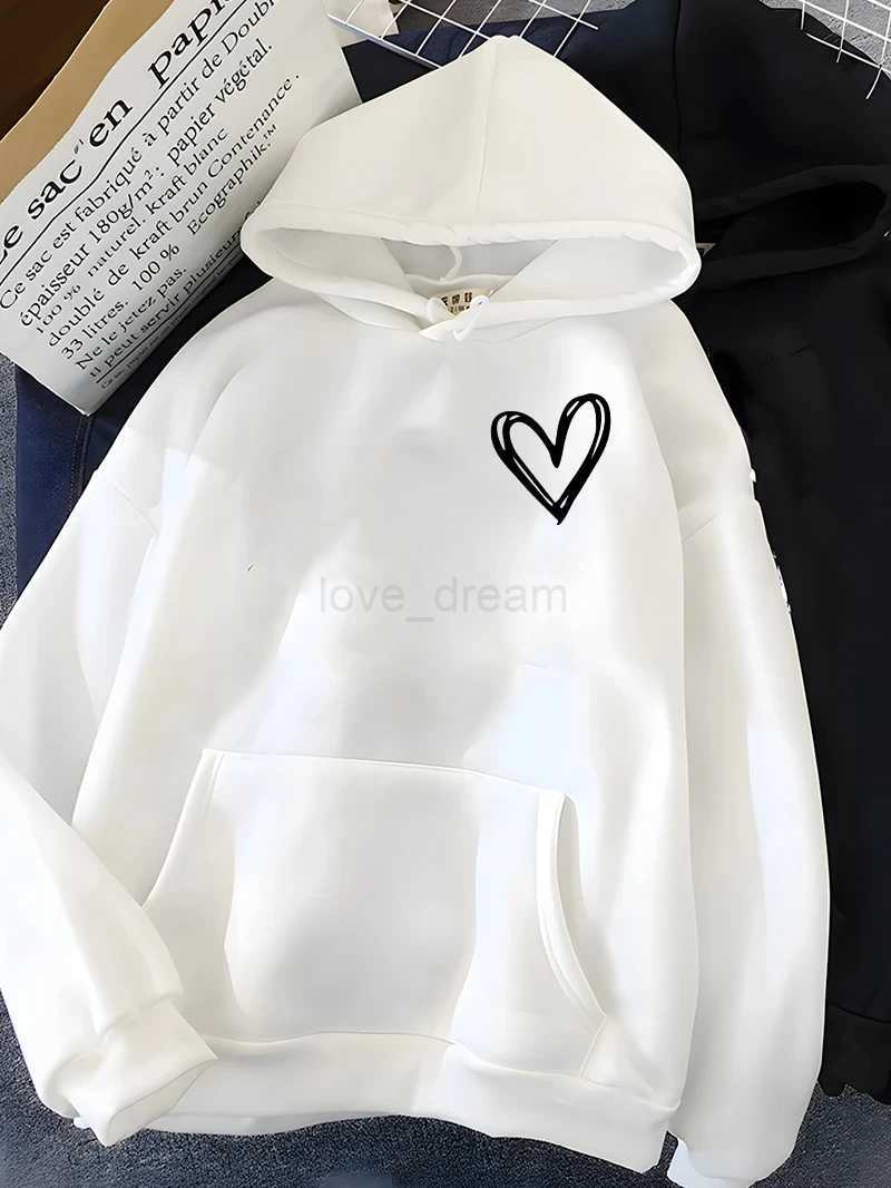 New fashionable and minimalist heart-shaped printed mens and womens sportswear soft casual loose vintage hoodie 2024XJ240812