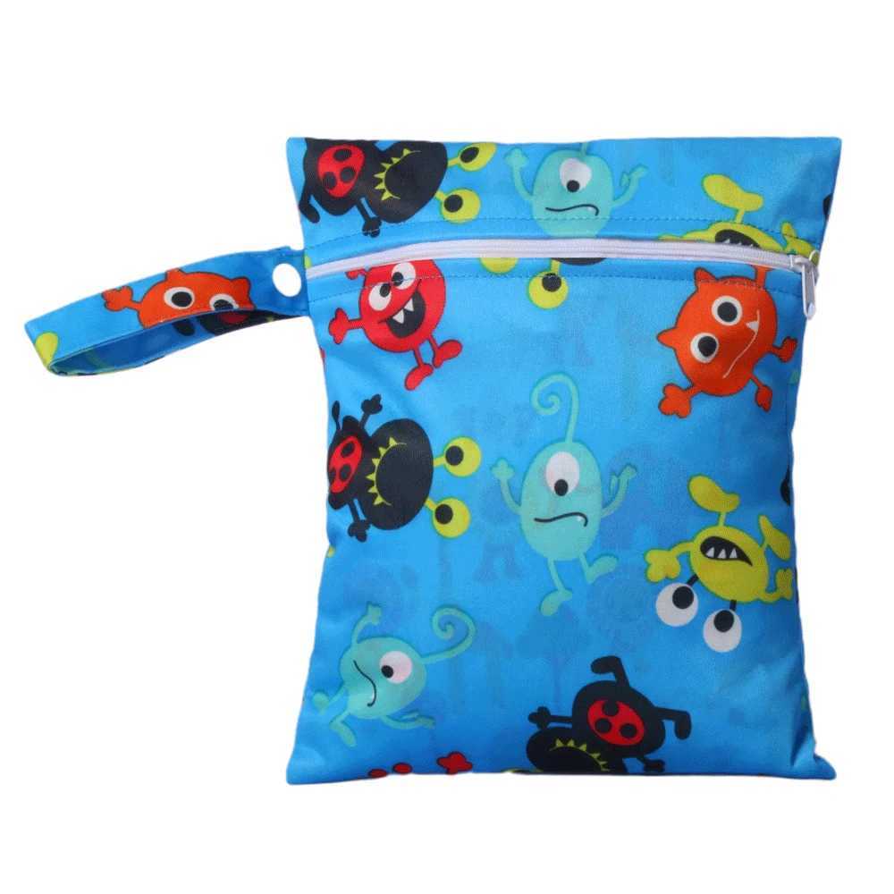 20 * 25cm small single bag mother waterproof urine bag baby supplies wet garbage bag sanitary pad PUL printed storage bag W240812