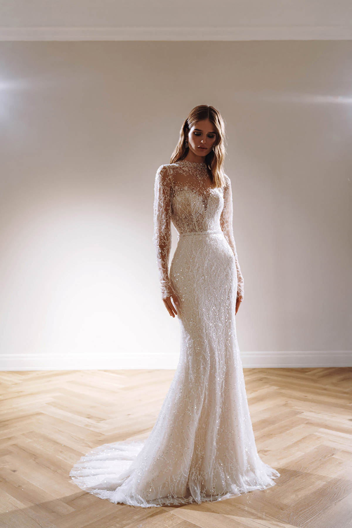 Exquisite Mermaid Wedding Dress Beaded Sequins Beading O Neck Bride Gowns Ruched Detachable Sweep Train Satin Bridal Dresses