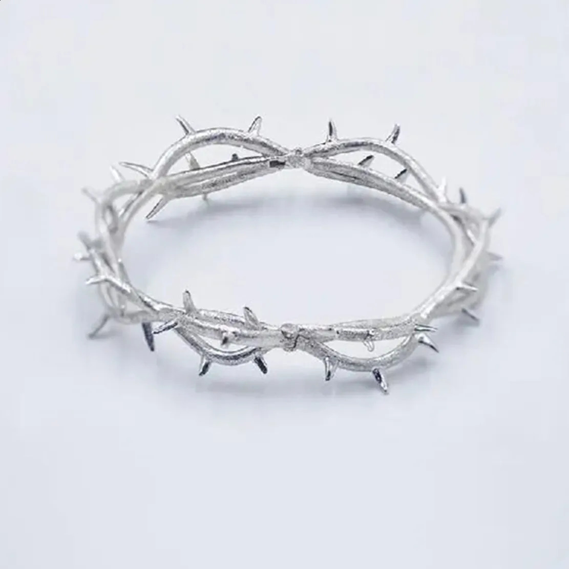 Thorn Bracelet Punk Gothic Cosplay Unisex Metal Hip Hop Hand Chain Silver Color Jewelry Bangles Props Birthday Gift Accessories 240808