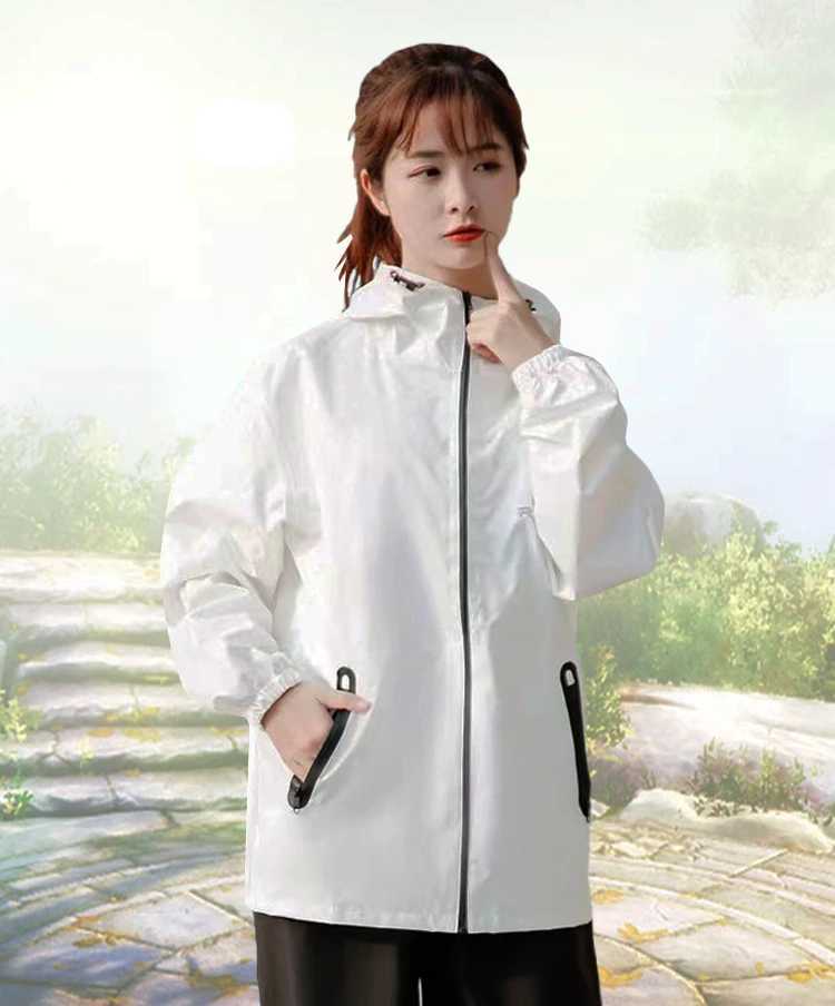 Summer Thin Raincoat Motorcycle Women Man Rain Coat Pant Suit Cycling Waterproof Rain Wear Travel Hiking Poncho Hooded Raincoats Y240810