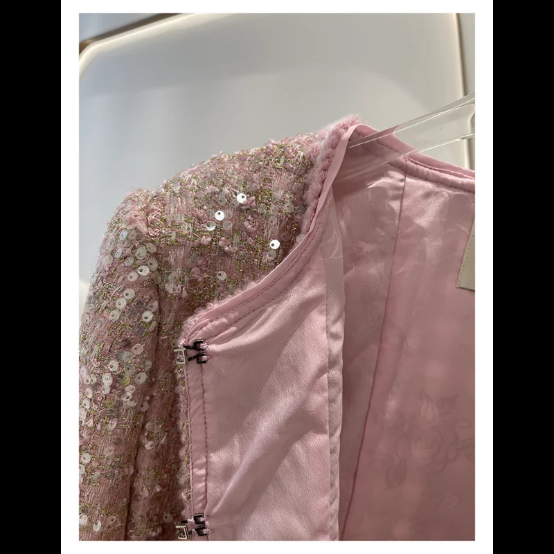 Pink Shiny French Small Fragrance Lady Coat Sequined O Neck Long Sleeve High Quality Sweet Casual Loose Chic Tweed Womens Coat 240812