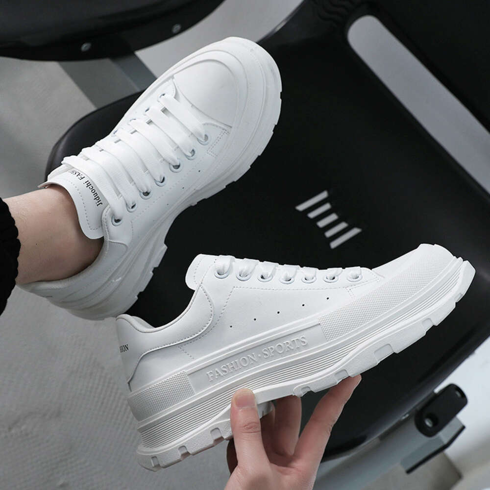 Ddmysports Little White Summer New Thick Soled Versatile Men S And Women Board Shoes Outdoor