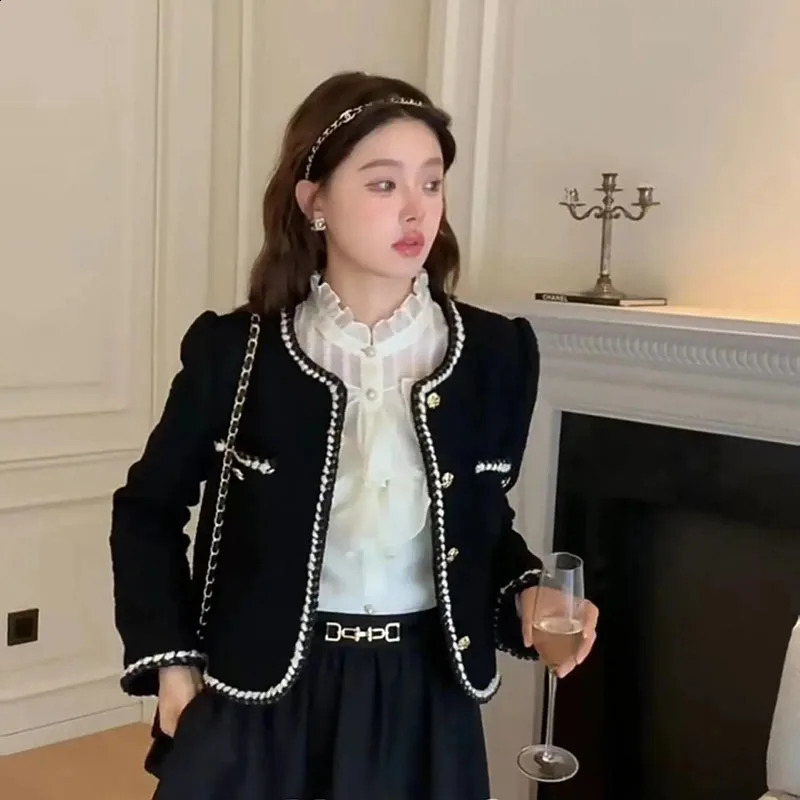 Vintage Jackets Women Korean Elegant Single Breasted Cropped Coat Tweed Long Sleeve Casual Short Harajuku Outwear 240812