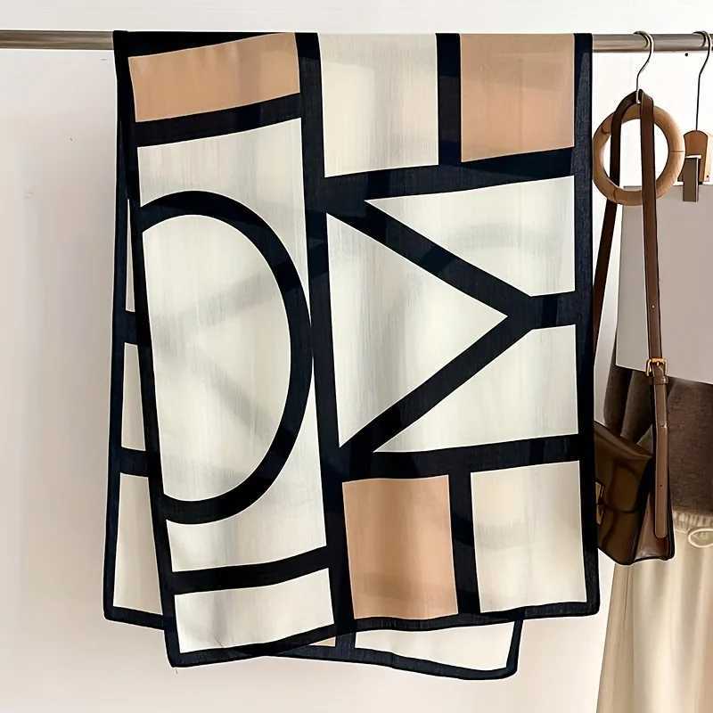 2024 New Contrast Color Scarf Thin Breathable Soft Comfortable Shawl for Spring and Summer Windproof and Sunscreen Womens Travel Scarf W240810