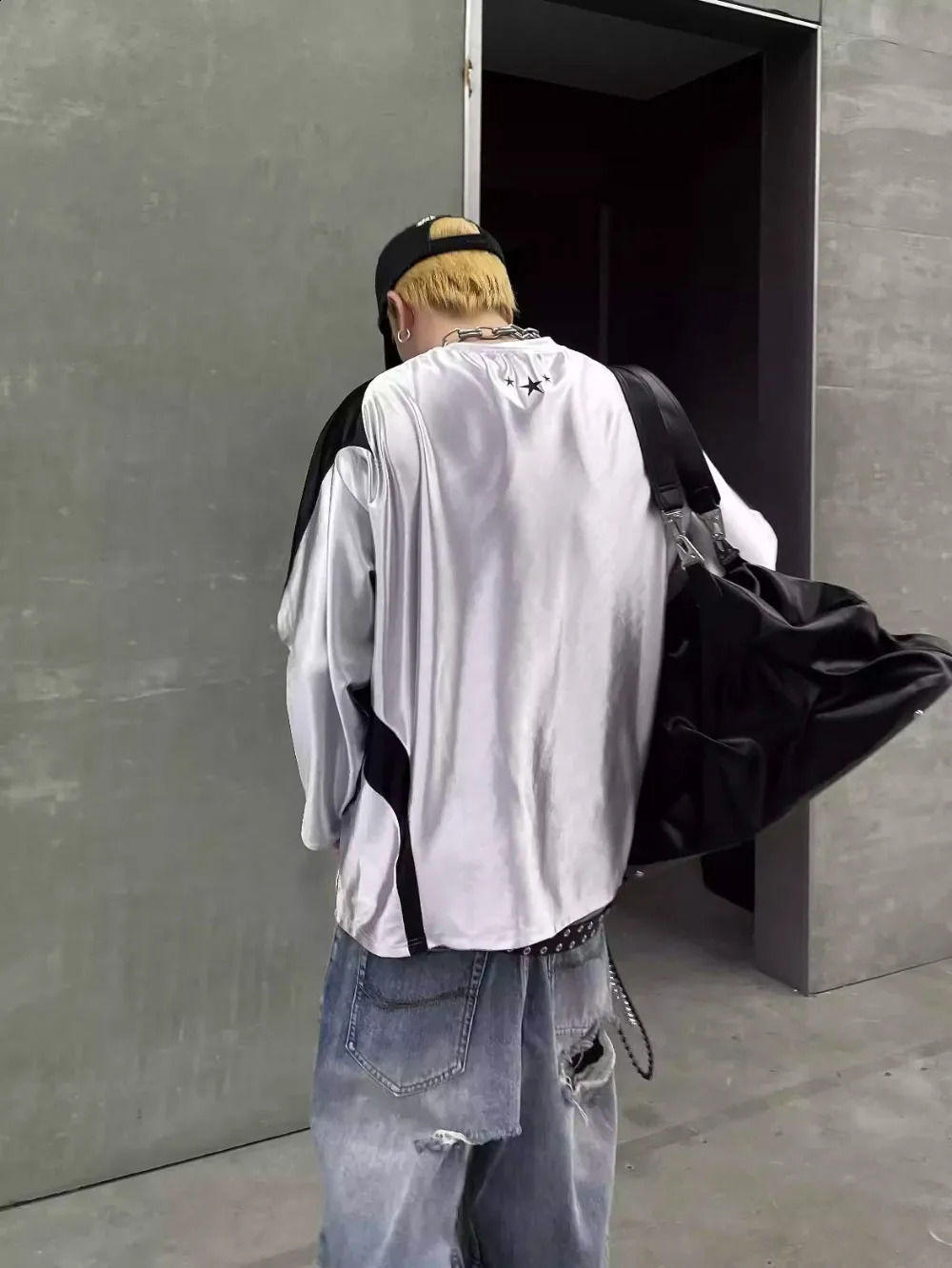 Liquid Silver Splicing Contrasting Letters Loose Long-sleeved T-shirt American Casual Street Wear Sports Top T Shirt 240807