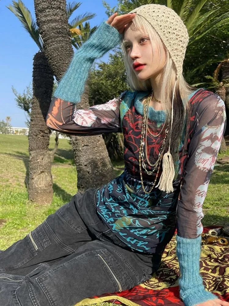 Printed Y2k accessories crop top womens long sleeved graphic T-shirt O-neck Gothic aesthetic T-shirt Pullover Ropa De Mujer240812