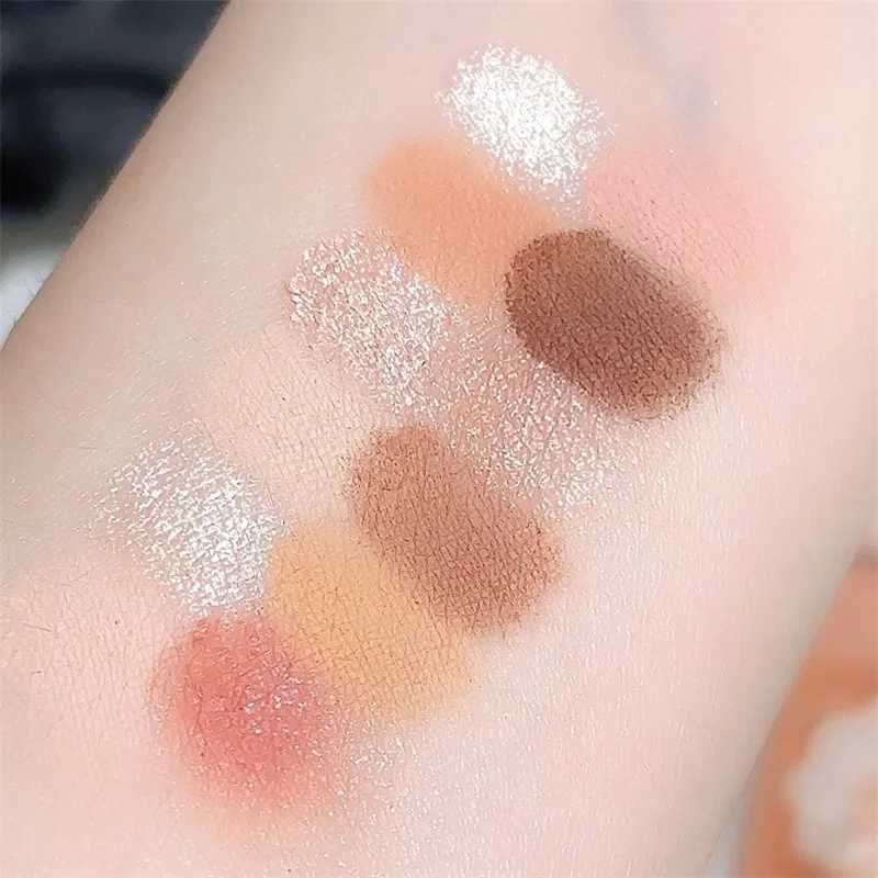 Daisy Flower 12 Color Highlighter Eyeshadow Orange Brown Blush Palette Multi-purpose Plate Korea Eye Pigment Powder CosmeticCL240812