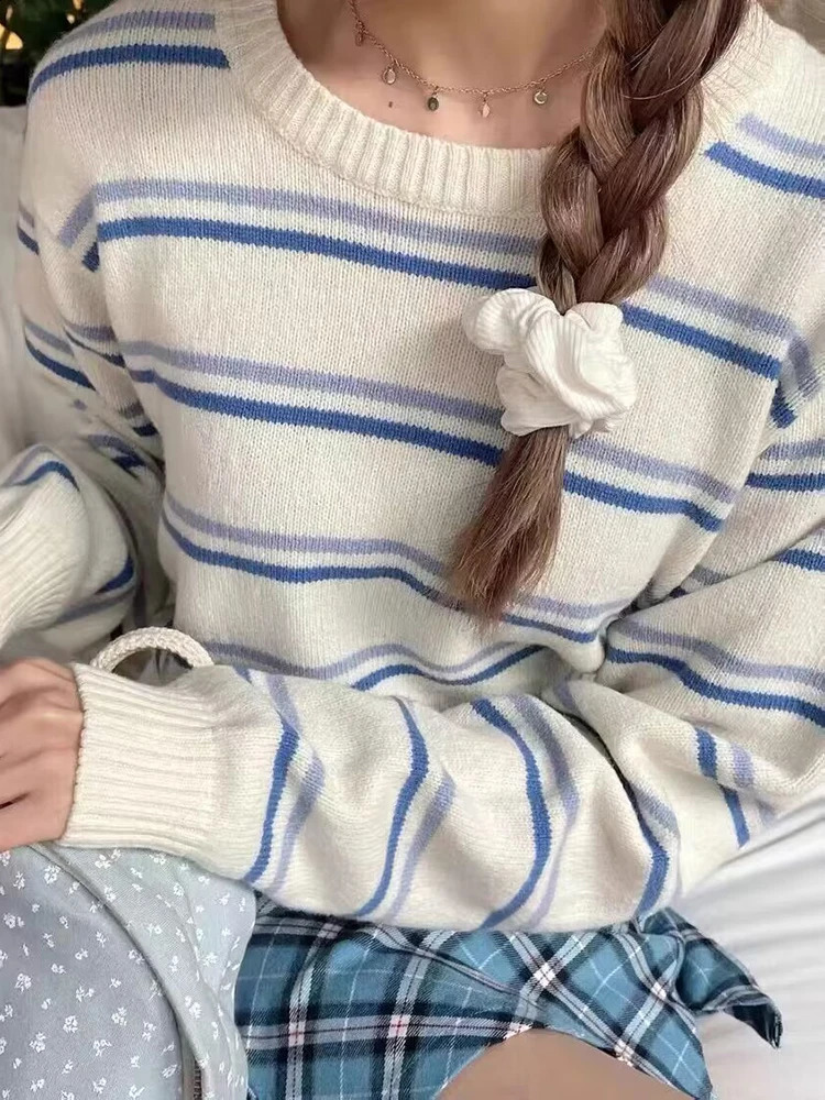 Retro Striped Knit Sweaters Women Autumn Vintage Casual Soft Cotton Round Neck Long Sleeve Pullovers Harajuku Sweet Y2k Tops 240812