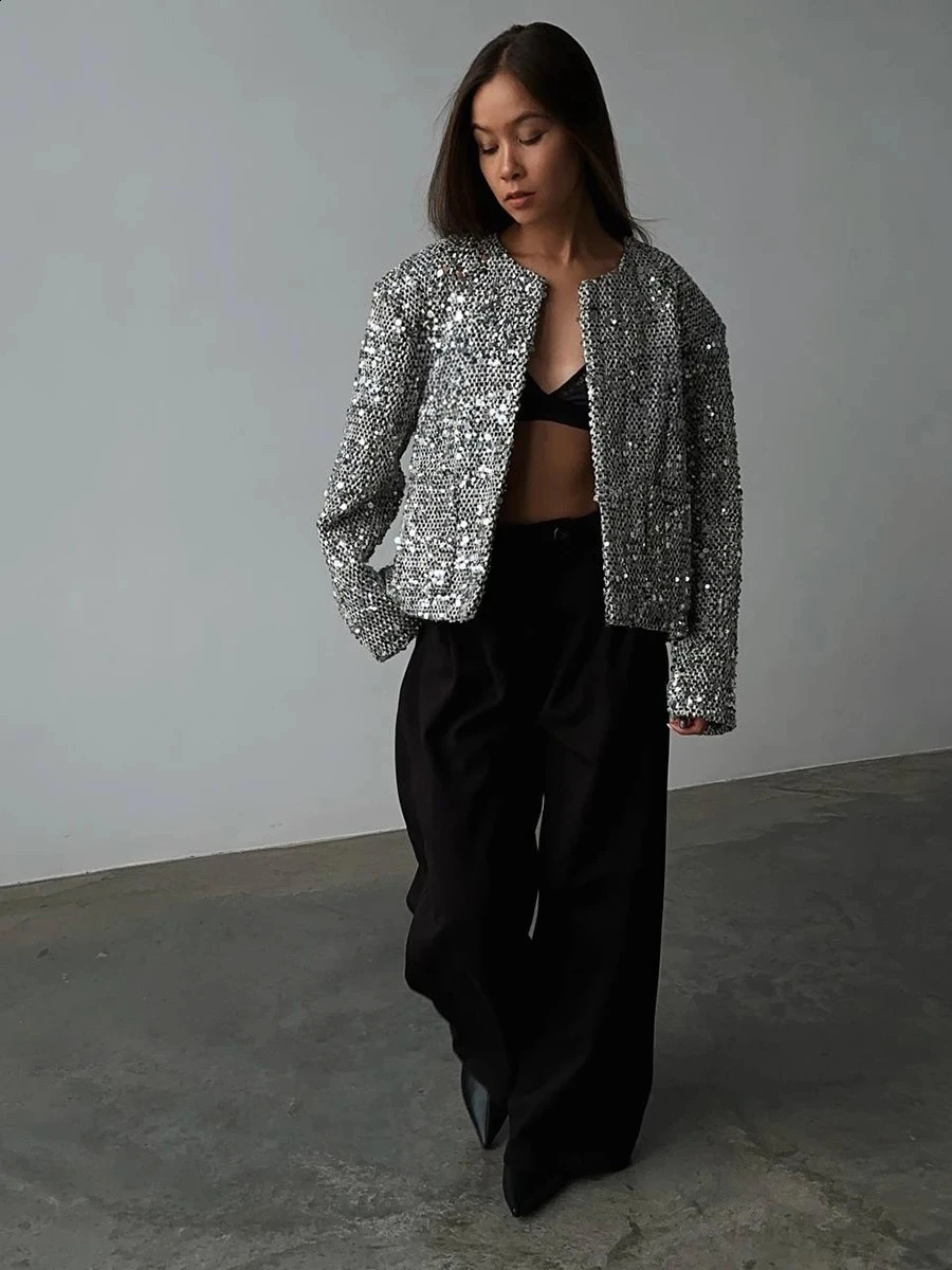 Fashion Silver Sequin Embellishment Round necked Thick Tweed Suit Coat Autumn Fashion Womens Long sleeved Casual Jacket 240812