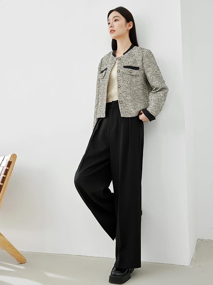Vimly Contrast Striped Elegant Tweed Jacket Spring Black White O-neck Single Breasted Straight Short Coat Female M5197 240812