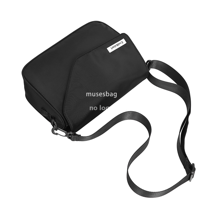 Crossbody bag Fashion brand new men's niche shoulder bag Leisure commuter crossbody bag College class backpack messenger bag