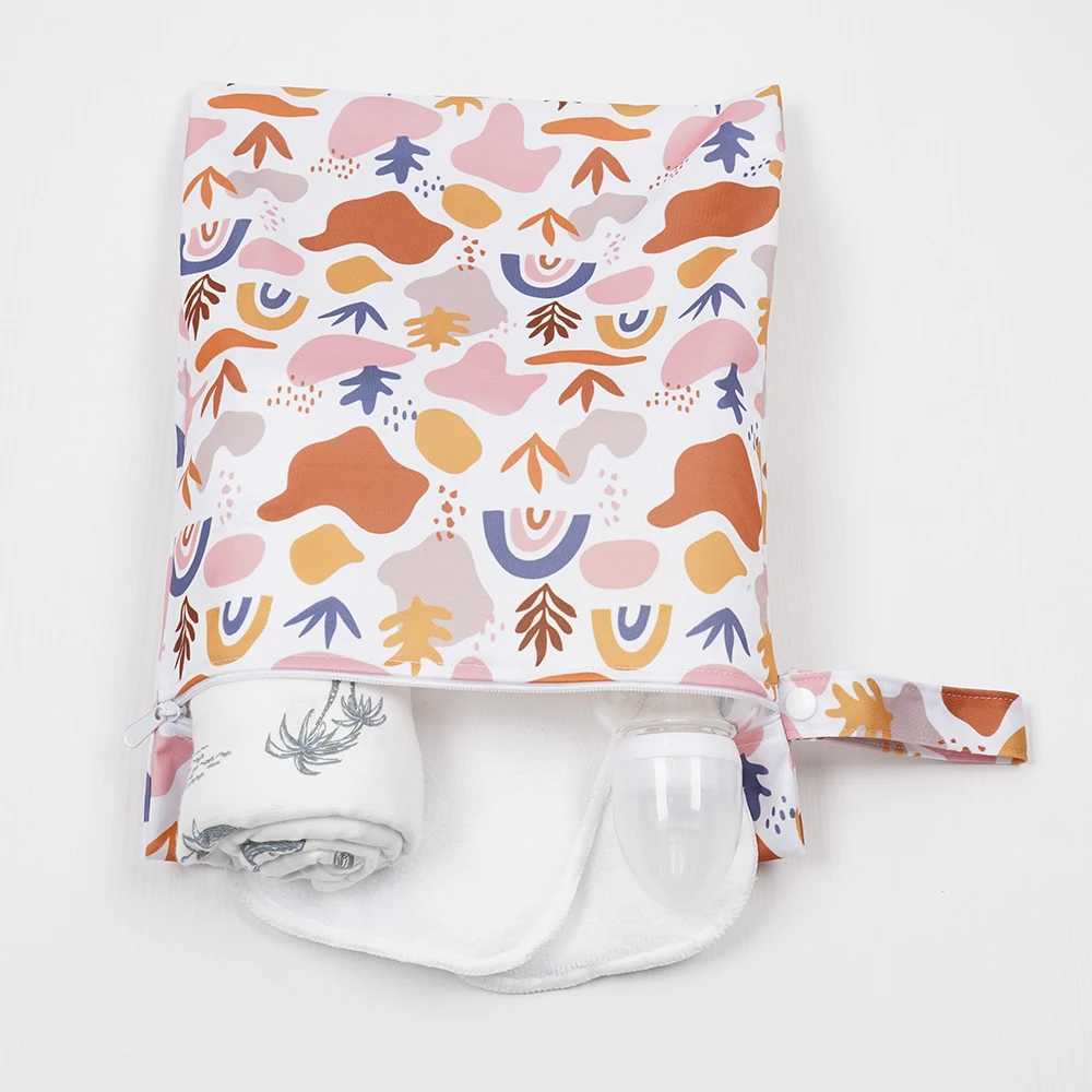 HappyFluttere 2PCS set with smooth zipper pockets for multi scenario use can be hung waterproof reusable diaper cover WetBag W240812