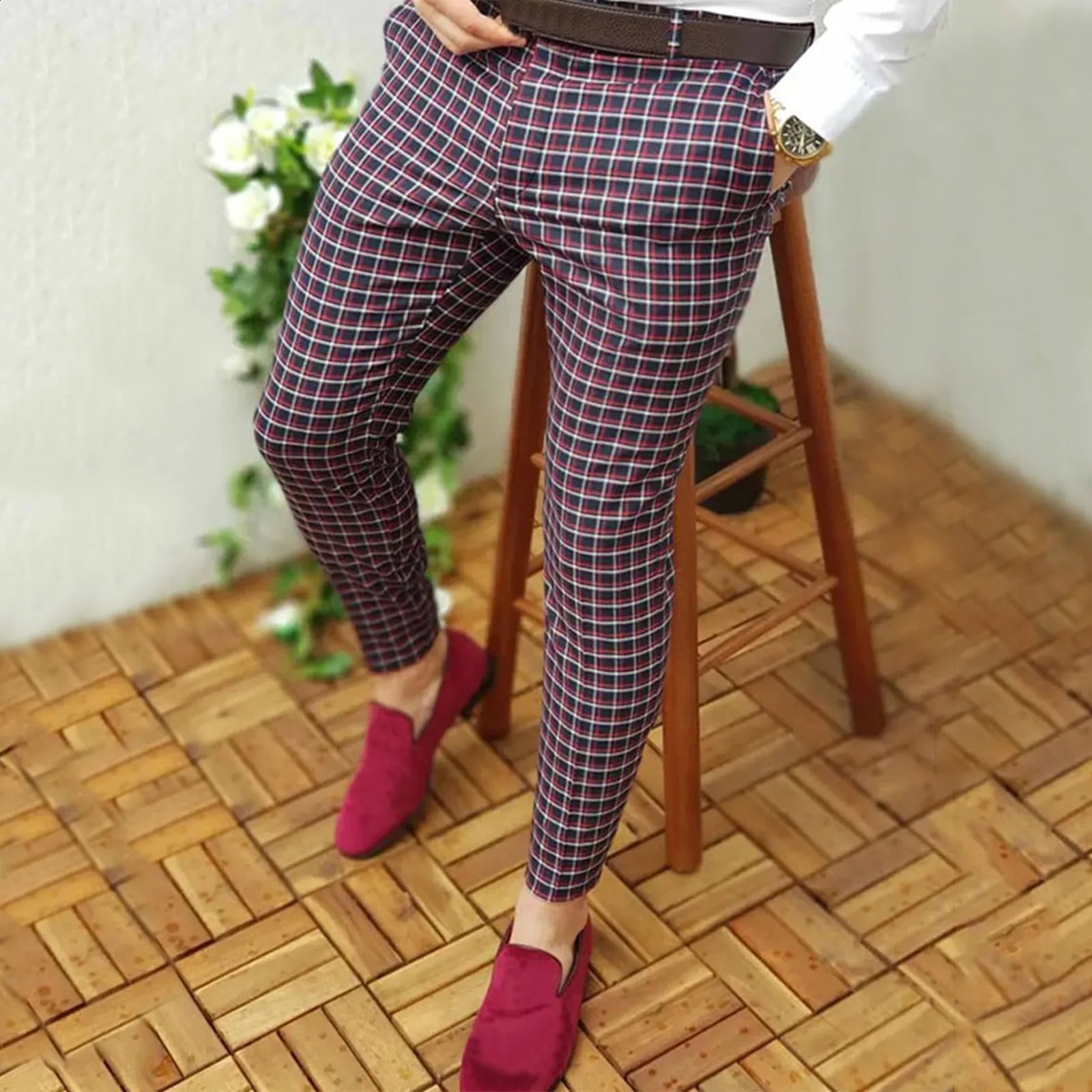 Plaid Print Casual Cargo Pants For Men Plus Size Pencil Pants Zipper Elastic Waist Pants Streetwear Male Sports Sweatpants 240812