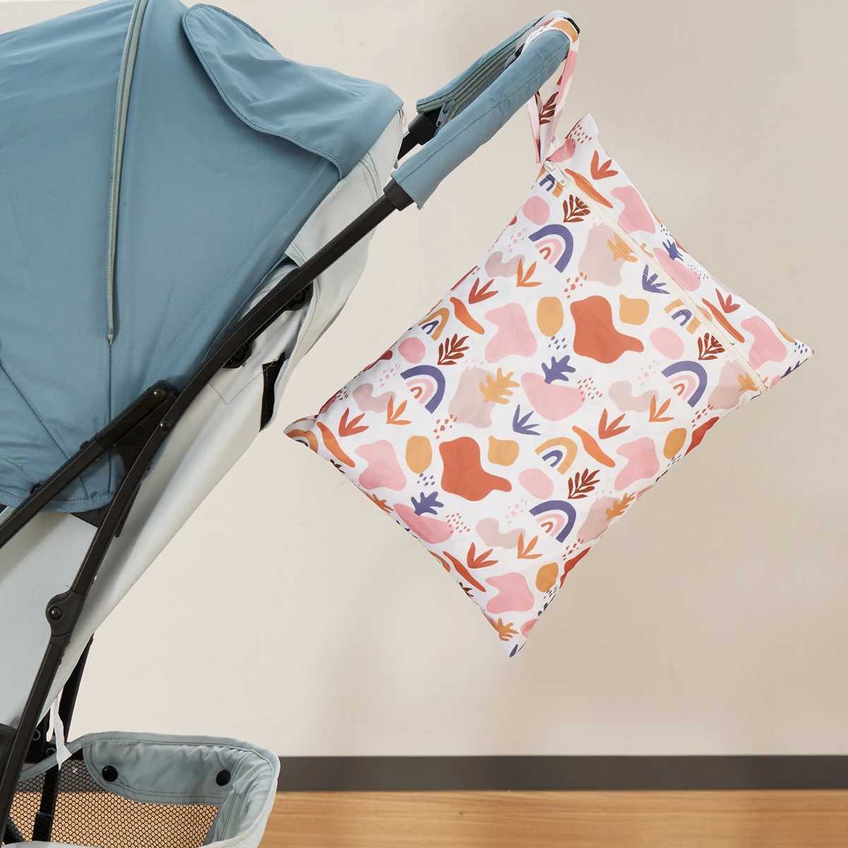 3 pieces/set 28 * 36CM wet dry bag baby diaper bag waterproof and washable diaper bag swimming and sports diaper bag W240812