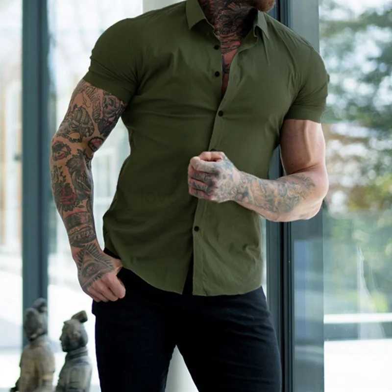 Men Casual Short Sleeve Shirt Street Wear Lapel Button Solid Color Muscle Fitness Brother Shirt For Male Vintage Vacation BlouseXJ240812