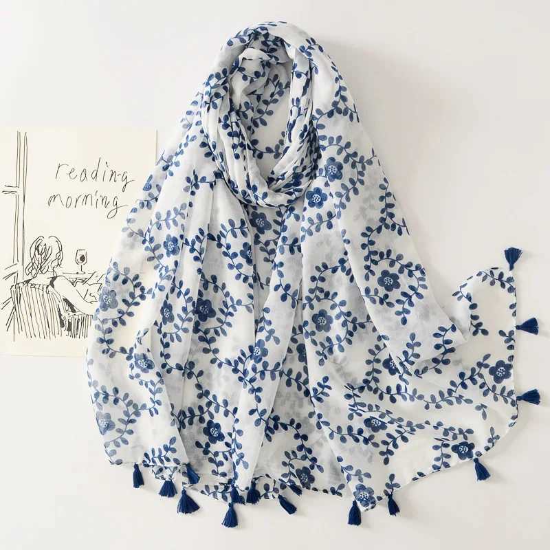 2024 Luxury Fashion Thin Petal Flower tassel Adhesive Shawl Womens High Quality Pashmina Headscarf and Wrap Foulard Muslim Sjaal W240810