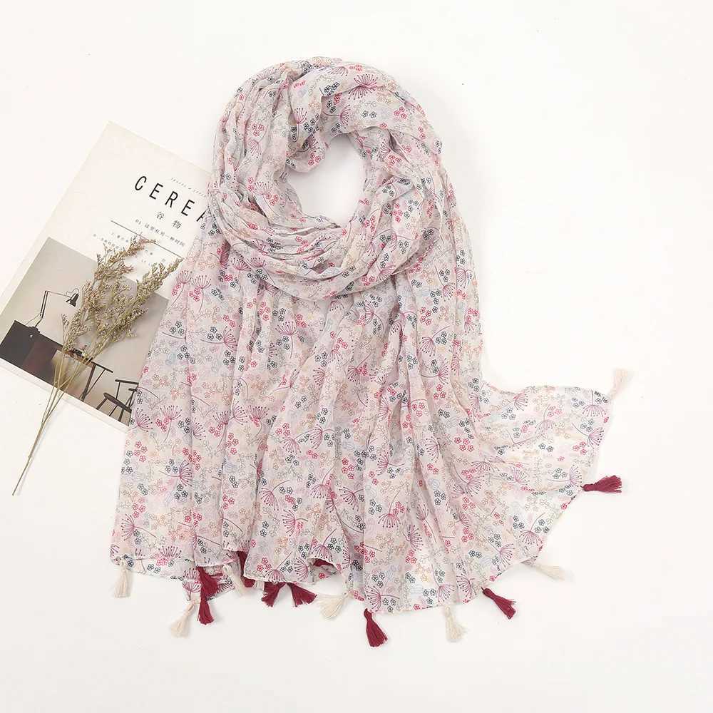 Fashionable spring and summer thin adhesive shawl suitable for womens cute floral design collar Pashminas wrapped Muslim Echape 180 * 90cm W240810
