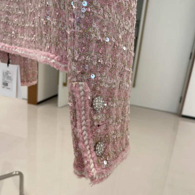 Pink Shiny French Small Fragrance Lady Coat Sequined O Neck Long Sleeve High Quality Sweet Casual Loose Chic Tweed Womens Coat 240812
