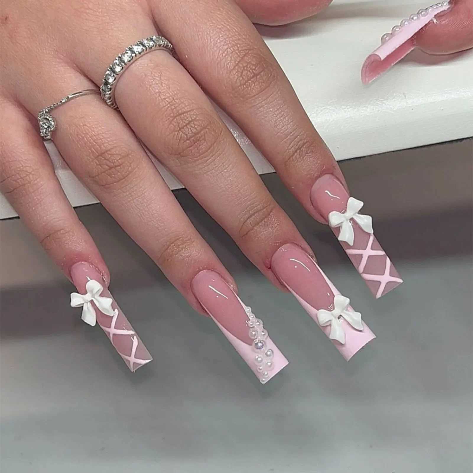 French Love Bow Decoration Fake Nail Medium Long Coffin Ballet Press Nail Korean Sweet 3D Flower Design Bridal Lady Fake Nail W240810