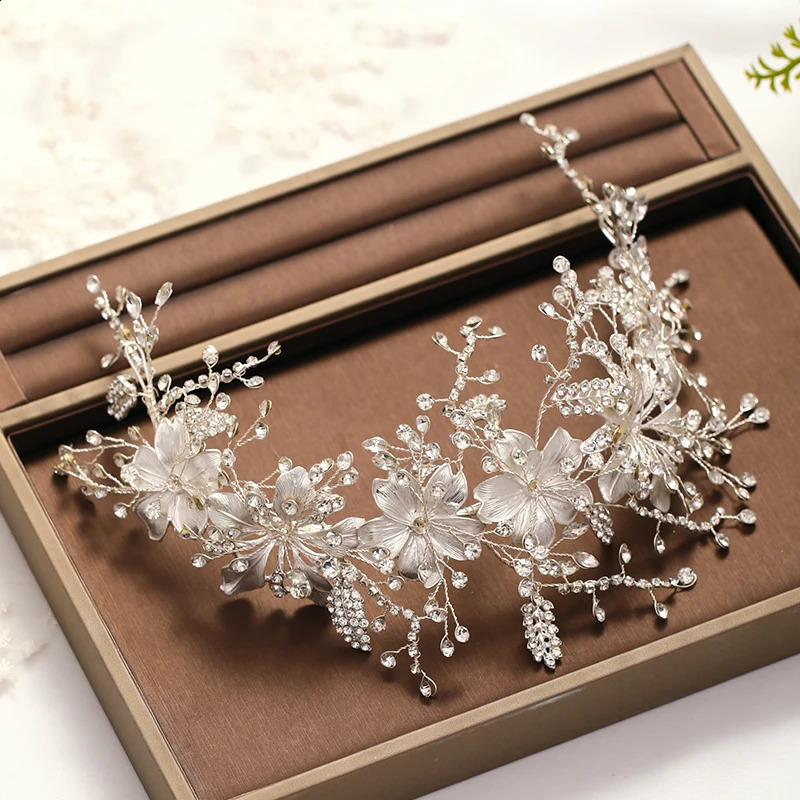 Wedding Headband Silver Color crystal Tiara Handmade Bride Headdress Flower Leaf Hair Jewelry Headband Bride Hair Accessories 240805