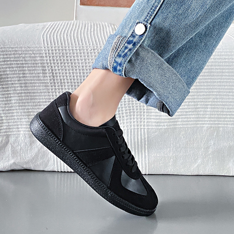 Ddmysports Casual Little White Instagram Fashion Korean Edition Versatile Women S German Training Flat Bottom Street Shooting Board Shoes F Outdoor