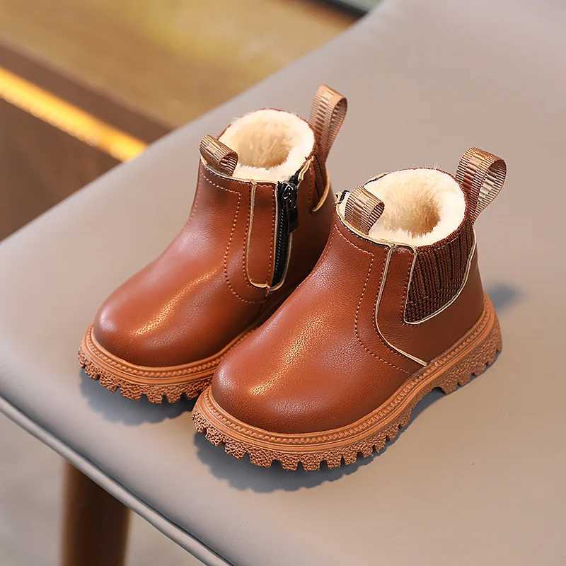2024 New Ant/Winter Boys and Girls Boots Childrens Warm Shoes Anti slip Childrens Outdoor Boots with Cashmere for Boys W240810