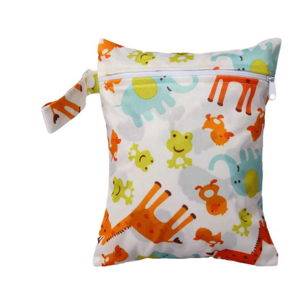 AI2 high-quality 20x25cm washable dry mommy bag suitable for baby cloth diapers waterproof wet bags single bag zippers portable handbags W240812