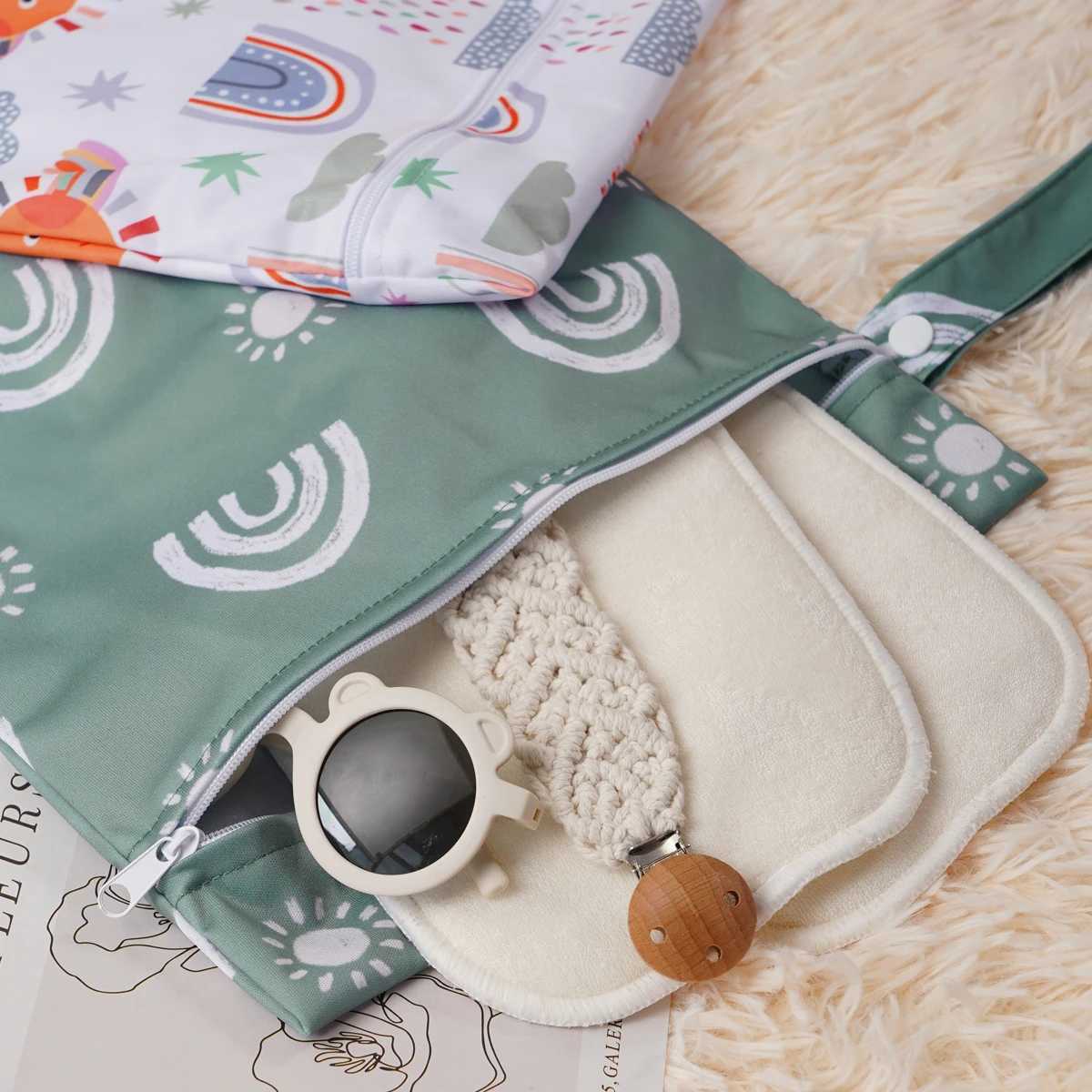 Elinfant 2-piece baby wet bag set with one zipper suitable for baby diapers pajamas waterproof reusable baby bags W240812