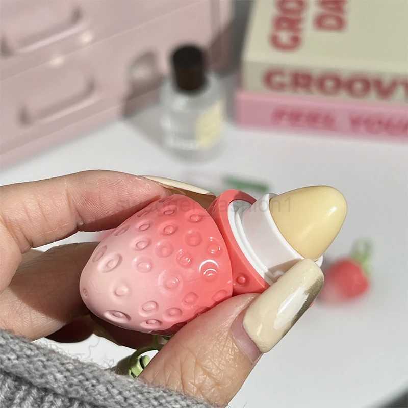 Strawberry Lip Balm Moisturizing Fruity Sweet Cute Lipstick Key Chain Gift Fade Lip Lines Hydrating Nourishing Lip Beauty MakeupXJ240812