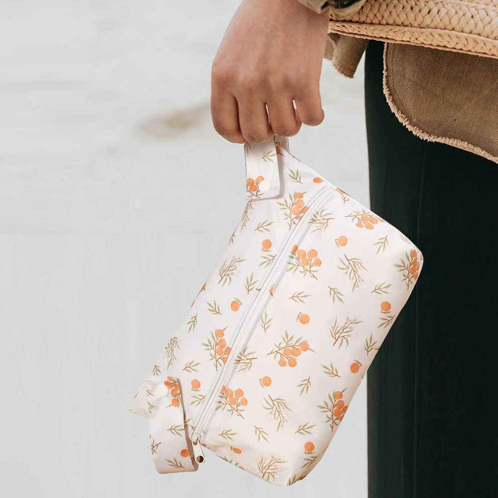 Elinfant baby product wet bag waterproof PUL washable reusable womens outdoor dial bag toilet bag 20 * 30cm W240812