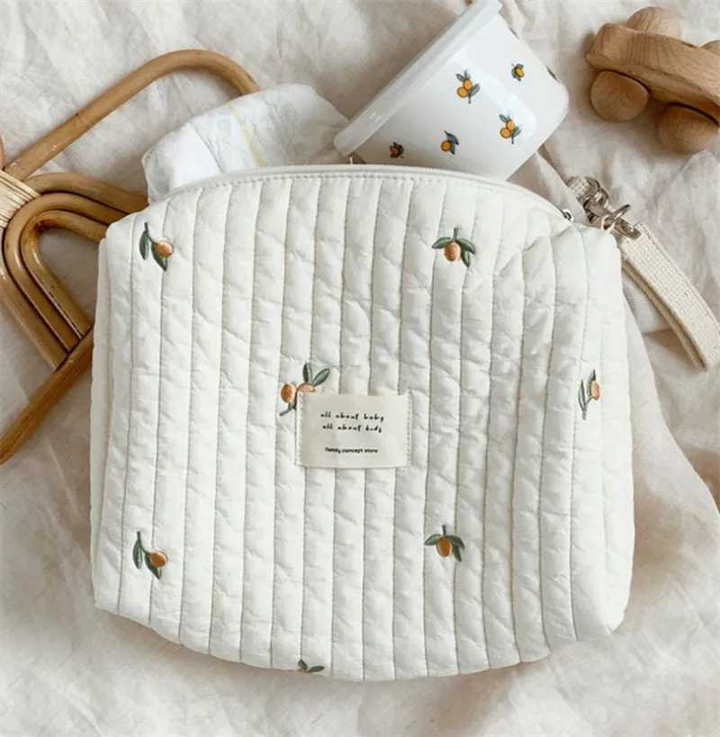 Portable handcart sleeping bag bedding baby diaper caddy organizer embroidered mommy bag baby accessories replacement bag storage W240812