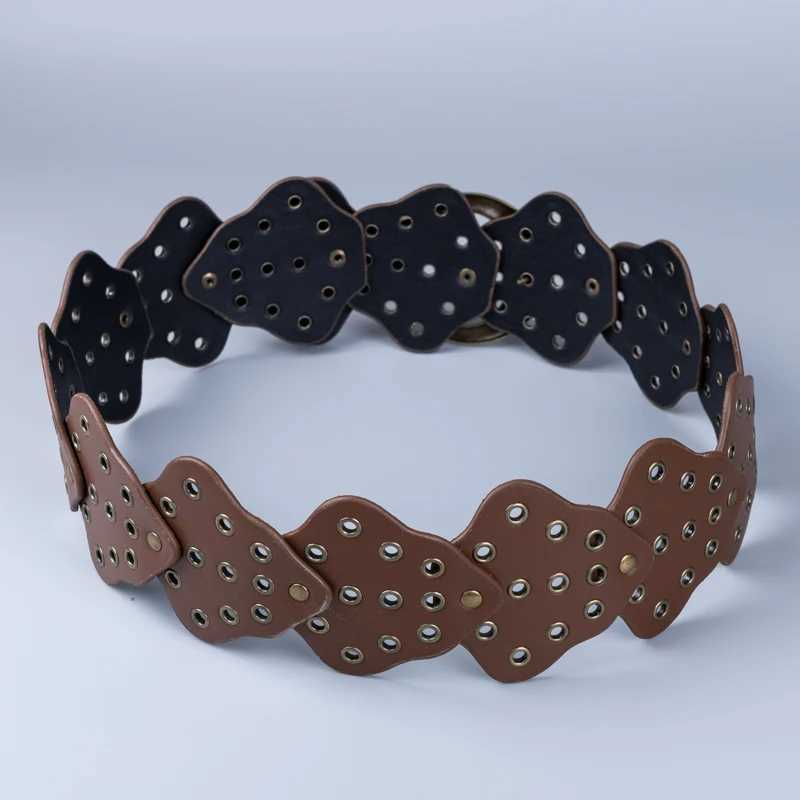 Belts Ladies vintage hook and loop multi color rivet hollow denim belts For Women Decorative bellyband Wear out Waist accessories Y240810Y5DJ